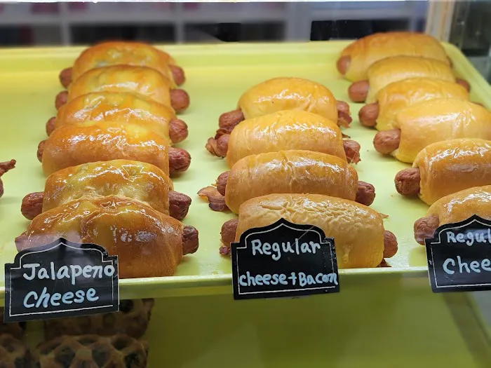Spring Valley Donuts Picture 3