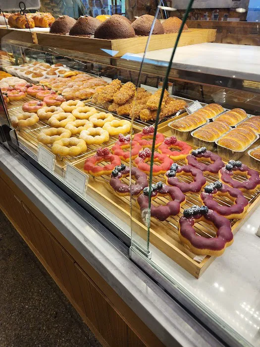 Paris Baguette Picture 2