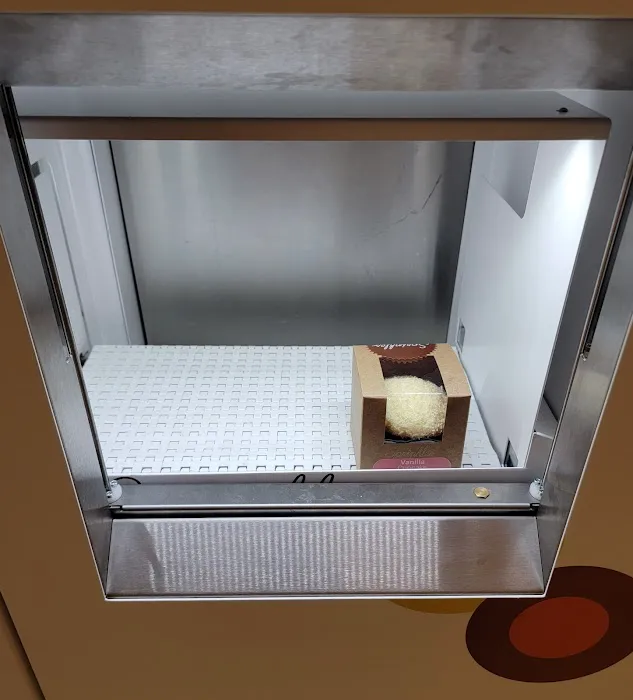Sprinkles Dallas Galleria ATM Picture 9