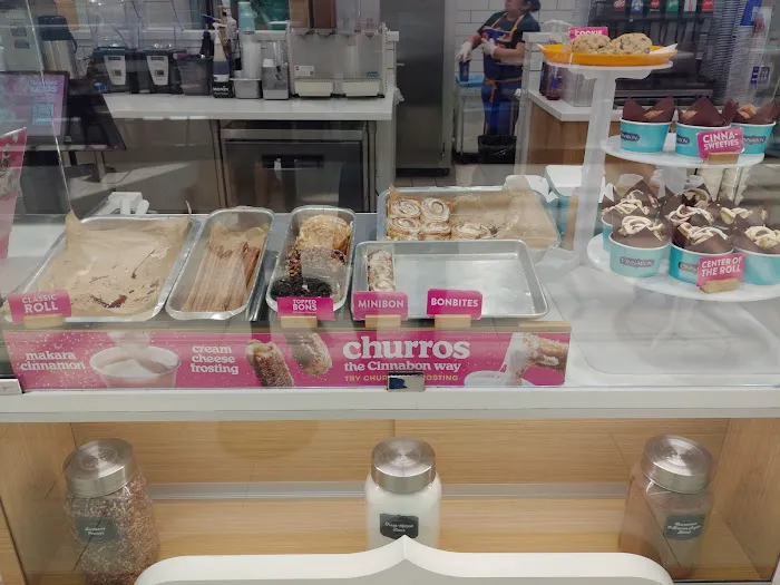 Cinnabon Picture 2