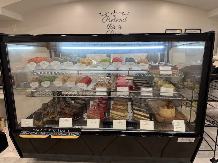 Salut Paris Bakery Picture 9