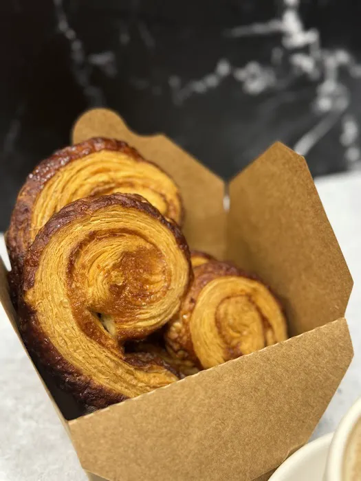 Salut Paris Bakery Picture 7