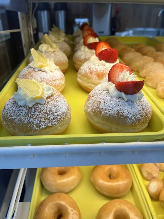 Donut king brothers Picture 2