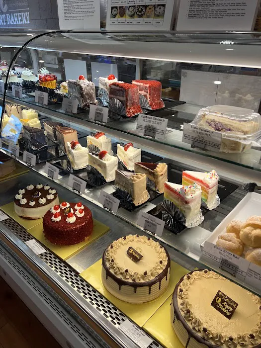 Mozart Bakery Picture 9