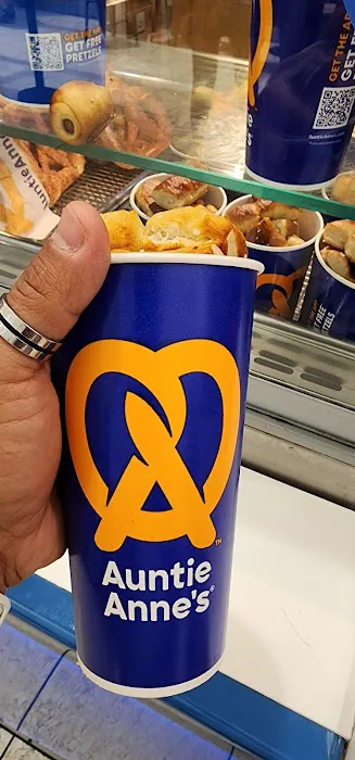 Auntie Anne's Picture 4