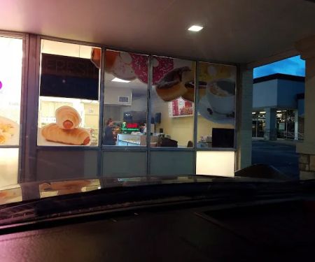 B's Donuts