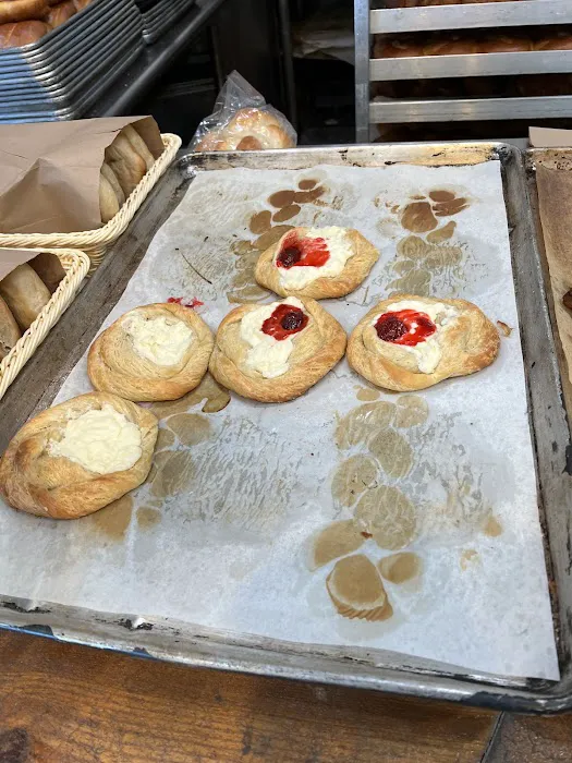 Benny's Bagels Picture 3