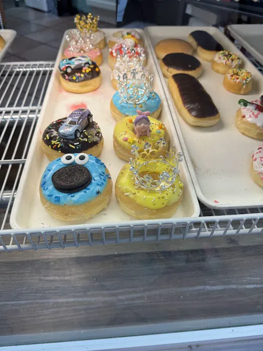 Donut City Picture 10