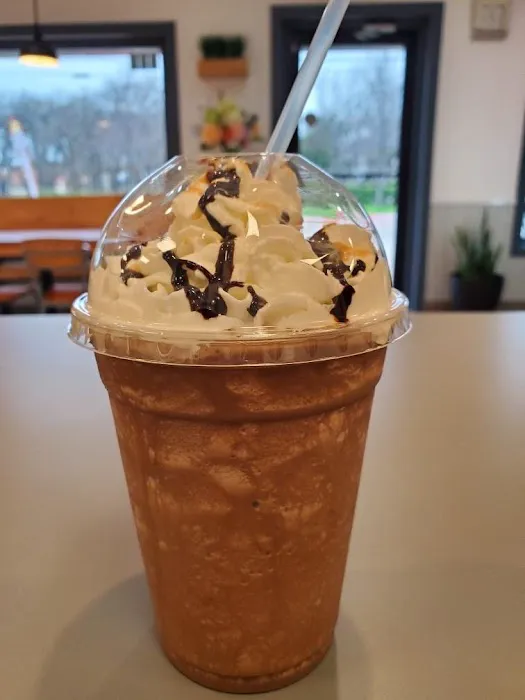 NewSong Donut & Cafe Picture 7