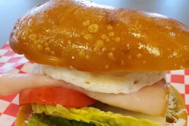 NewSong Donut & Cafe