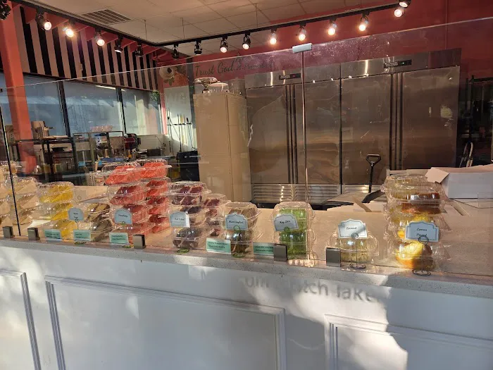 Julie's Sweets Picture 1