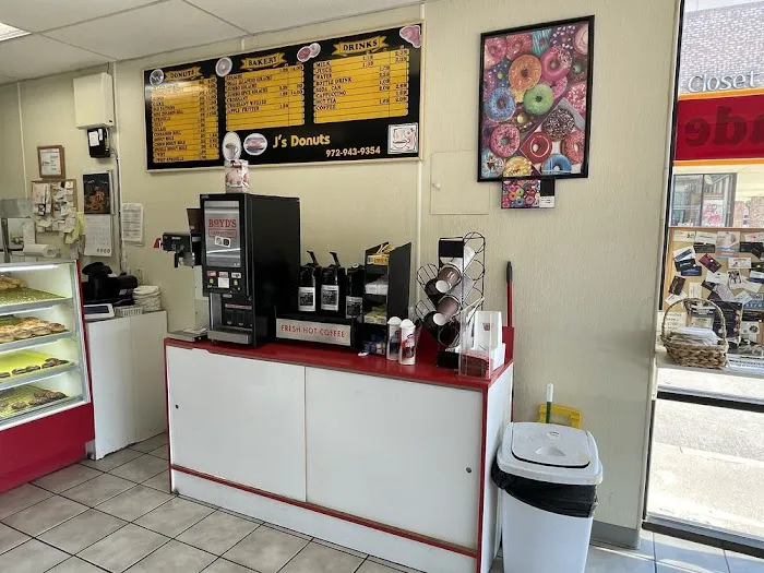 J's Donuts Picture 5