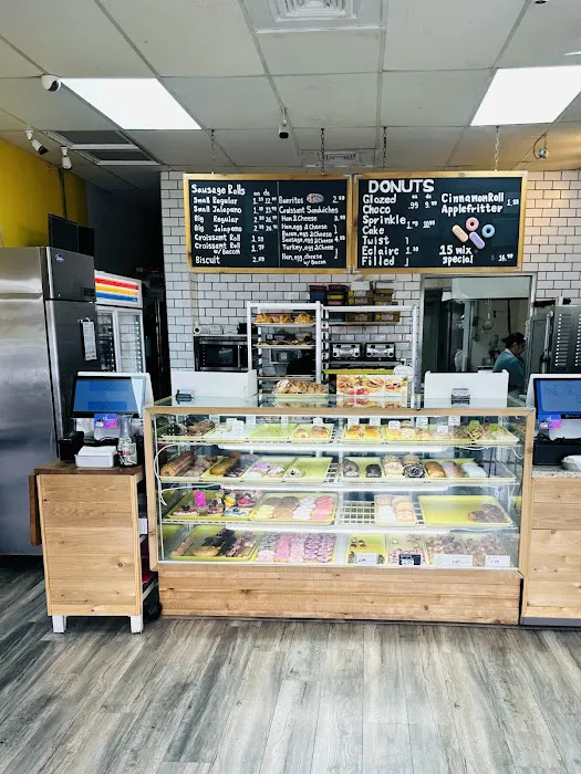 Master Doughnut Shop Picture 8