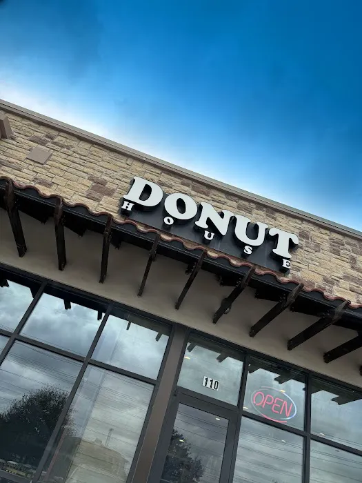 Donut House Picture 3