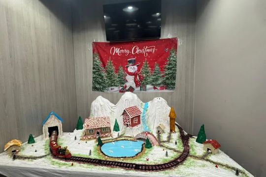 Universal Bakery