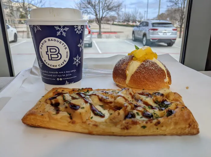 Paris Baguette Picture 8