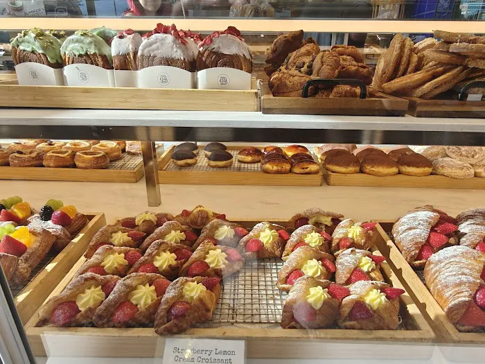 Paris Baguette Picture 3