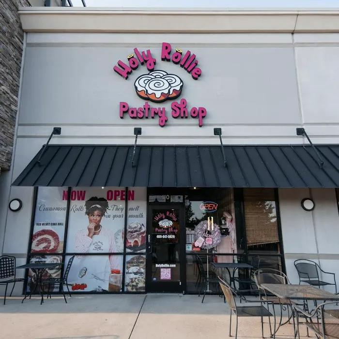 Holy Rollie Pastry Shop Picture 8