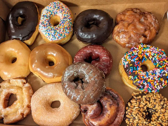Coco Donut Shop Picture 2