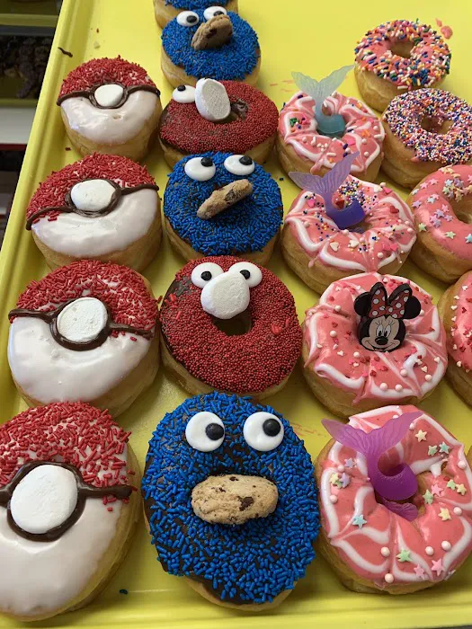 Coco Donut Shop Picture 5