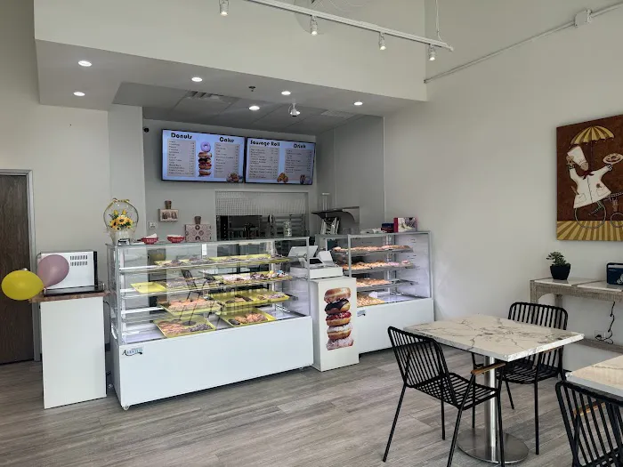 Cafe Donuts Picture 2