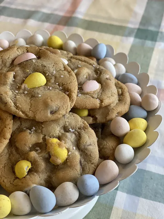 Holly Made Bakes Picture 9