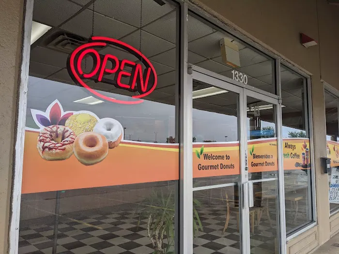 Gourmet Donuts & Water Picture 4