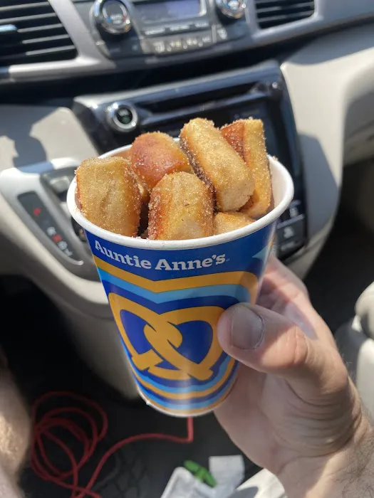 Auntie Anne's Picture 1
