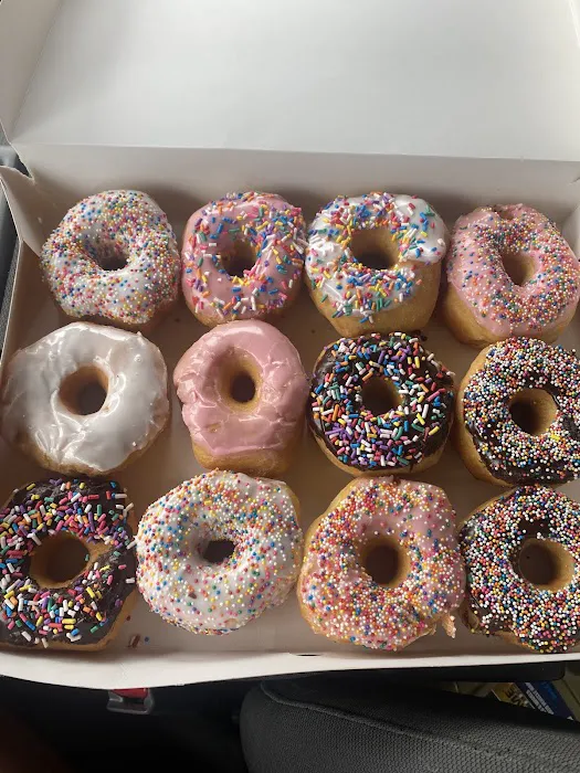 Morriss Donuts Picture 5