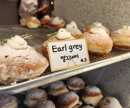CREAMY SEOUL DONUT AND CAFE