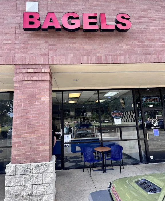 Boil & Bake Bagels Picture 1