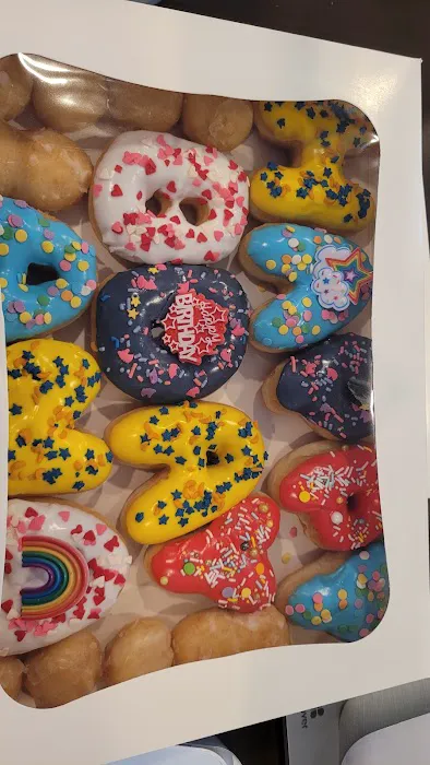 Lakeside Donuts Picture 5