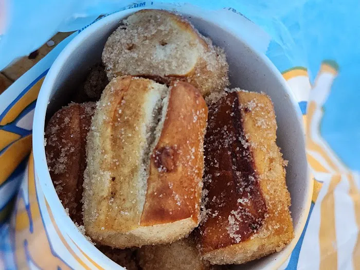 Auntie Anne's Picture 2