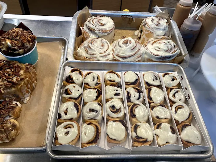 Cinnabon Picture 5