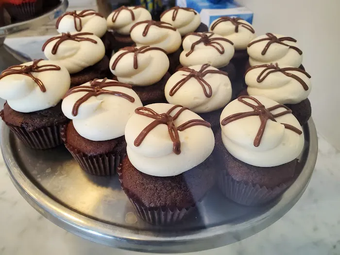 Sugar Ray's Bake Shop Picture 10