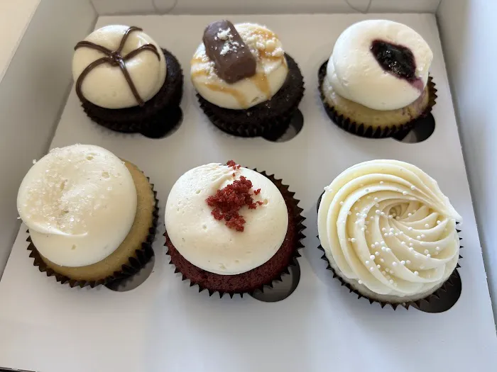 Sugar Ray's Bake Shop Picture 5