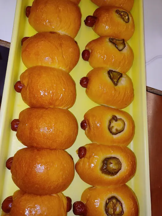 Don's Donuts Picture 10