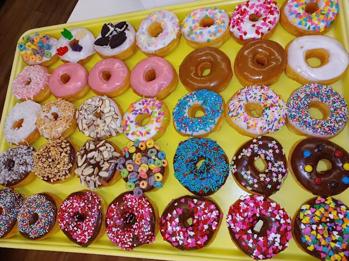 Don's Donuts Picture 4