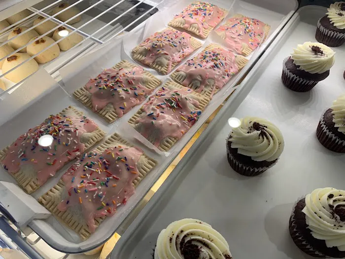Reverie Bakeshop Picture 4