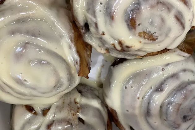 Cinnabon at Schlotzsky's