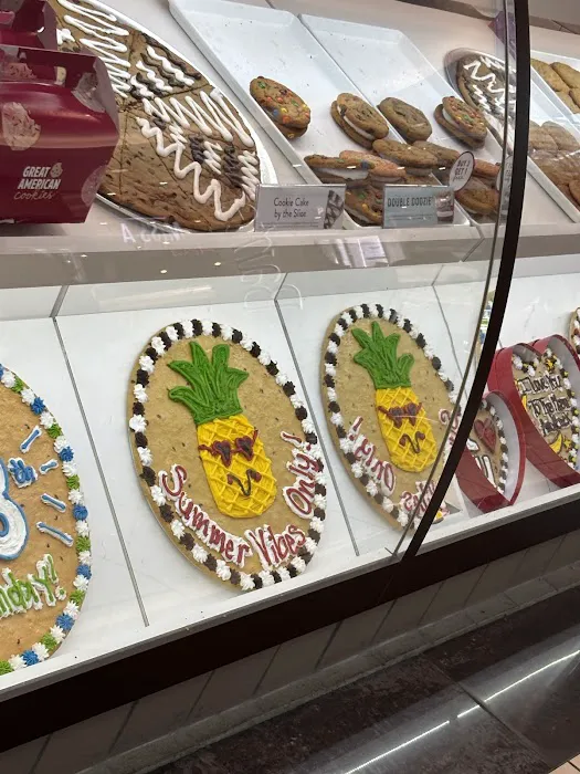 Great American Cookies Picture 1