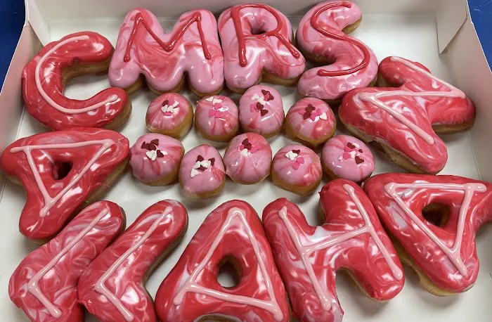 DAYLIGHT DONUTS IN FRISCO Picture 1