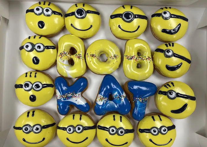 DAYLIGHT DONUTS IN FRISCO Picture 6