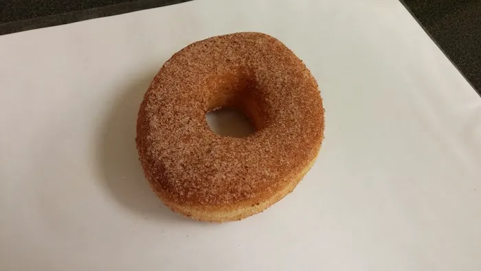 Four Seasons Donuts Picture 7