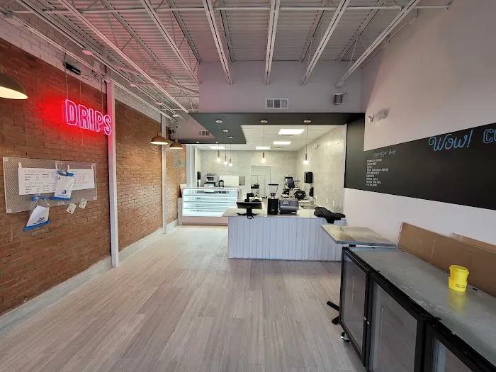 Wow! Donuts & Drips Dallas - Elevated Donuts, Pastries, Coffee, and Teas Picture 9