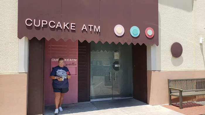 Sprinkles Dallas ATM Picture 9