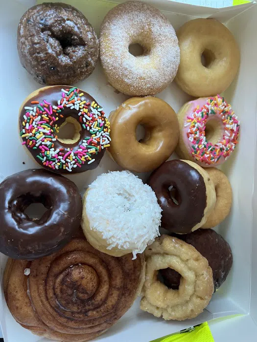 andy's Donuts Picture 8