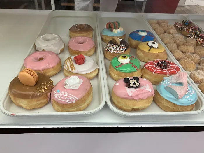 JOY DONUTS Picture 1