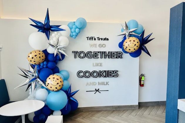 Tiff's Treats Cookie Delivery