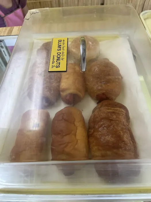 Blums Donuts Picture 9